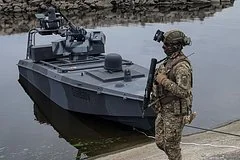 Паника и взрывы на набережной Сочи: подробности массированной атаки морских дронов