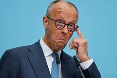 Канцлер ФРГ Фридрих Мерц уклонился от вопроса о политической отставке