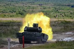 Западные эксперты выразили сомнение в перспективах массового внедрения танка Армата