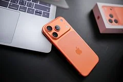 Apple удерживает мировое лидерство благодаря феноменальному успеху новой модели iPhone 17