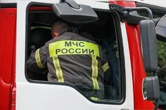 Масштабный пожар в многоквартирном доме Новокуйбышевска потребовал привлечения огромных сил спасателей