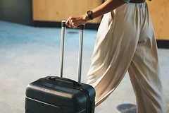 Массовая задержка рейса Vietnam Airlines оставила сотни российских туристов в Ханое