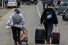 Массовый отток украинских беженцев из Польши на фоне социального напряжения