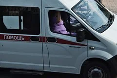Обрушение фасада кафе в Калининграде привело к госпитализации местного жителя
