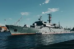Учебный корабль Перекоп Балтийского флота продолжает морскую миссию в Юго-Восточной Азии