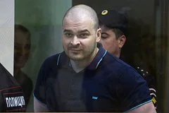 Адвокат настаивает на насильственной версии смерти националиста Тесака в СИЗО