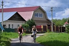 Мечта о тишине или бытовой кошмар: почему россияне боятся переезда в деревню
