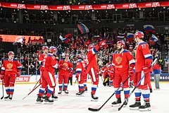 Федерация хоккея России оспаривает решение IIHF о недопуске сборной
