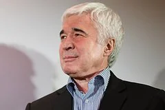 Легенда московского Спартака Евгений Ловчев поделился подробностями своего финансового положения
