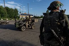 Зеленский реорганизует оборону Донбасса, назначив новых командующих Славянску и Краматорску