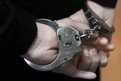 В Белгородской области мужчина предпринял опасную стрельбу из окна ради впечатления