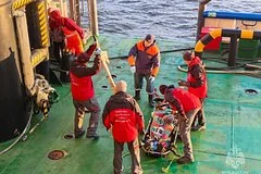 Семь моряков пострадали при пожаре на рыболовецком судне «Триумф» в Тихом океане