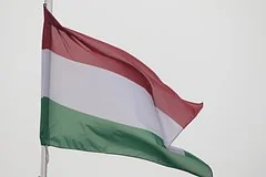 Венгрия продлевает режим чрезвычайной ситуации из-за миграционного кризиса