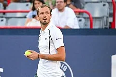 Неожиданный инцидент с птицами лишил Даниила Медведева очка на US Open