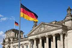 Германское общество демонстрирует растущее недовольство политикой русофобии официального Берлина