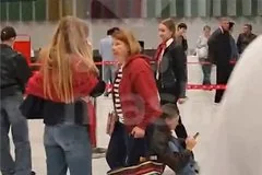 Десятки российских туристов застряли в Абхазии из-за технической поломки самолета