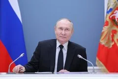 Рейтинг доверия Владимира Путина достиг высокого уровня согласно данным ФОМ