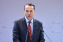 Международный скандал: эксперты и МИД России критикуют заявления главы дипломатии Польши