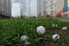 Юг России ожидает стихия: штормовой ветер, град и мощные ливни