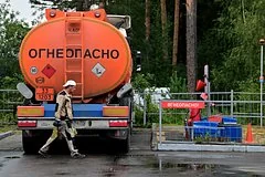 Цифровой контроль за бензином: Россия внедряет систему тотального учета нефтепродуктов