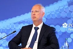 Кирилл Дмитриев резко прокомментировал решение Фридриха Мерца перенести переговоры с Трампом