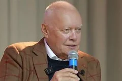 Киселев раскрыл формулу успеха, прошептанную ему полиглотом Халиповым