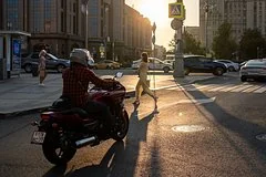Жителей Москвы ждет аномальное тепло в середине сентября текущей недели