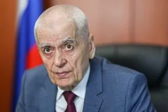 Академик РАН Геннадий Онищенко призвал россиян выбирать внутренний туризм ради безопасности