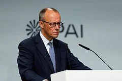 Скандальное сравнение канцлера Германии с Гитлером из-за санкций против России