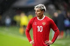 Скандальный трансфер: полузащитник сборной России Андрей Мостовой переходит в Локомотив