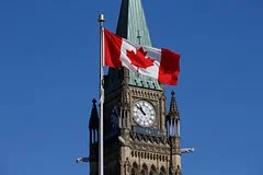 Эксперт: ЕС не сможет отобрать Канаду у США из-за тесных экономических связей