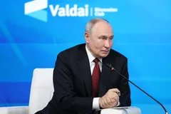 Владимир Путин иронично прокомментировал ограничения доступа журналистов CNN в Белый дом