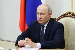 Владимир Путин заявил о вечности России и приостановил удары по Киеву
