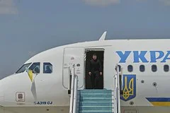 Власти Молдавии опровергли информацию об угрозе самолету президента Украины Зеленского