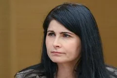 Член СПЧ призвала родителей к внимательности после нападения школьницы на учителя