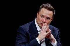 Илон Маск блокирует использование Starlink для нанесения ударов по России