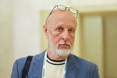 Дмитрий Гоблин Пучков спровоцировал конфликт с европейским рыбаком из-за охоты на китов