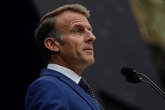 Эммануэль Макрон выразил резкое возмущение невыносимыми ценами на топливо во Франции