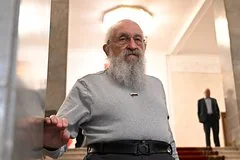 Анатолий Вассерман раскрыл истинные причины отказа от своего знаменитого жилета