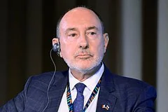 Внук Шарля де Голля опроверг слухи о территориальных претензиях России