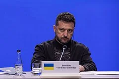 Внутренние угрозы для Зеленского: экс-депутат выделил две группы опасных врагов