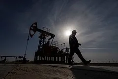Добыча нефти в Казахстане сократилась на восемь процентов в текущем году