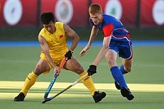 Хоккей на траве возвращает российских атлетов на мировую арену с флагом