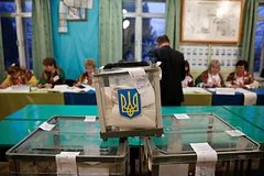 Политологи предрекают политическую казнь Владимиру Зеленскому в случае проведения выборов