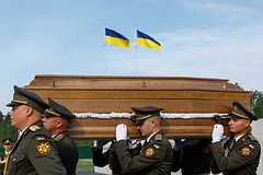 Польские дипломаты предупредили Украину о рисках создания национального пантеона