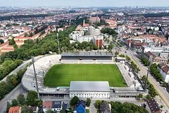 УЕФА определил города и стадионы для финалов европейских турниров
