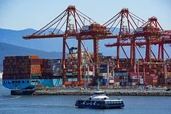 Торговая война Трампа с Канадой угрожает стабильности и единству НАТО