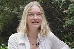 Российская модель Ксения Максимова объявлена в международный розыск по обвинению в терроризме