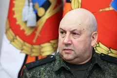 Российские эксперты оценили перспективы возвращения генерала Суровикина в зону СВО