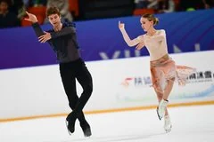 Российские фигуристы Мария Фефелова и Артем Валов триумфально победили в Казахстане